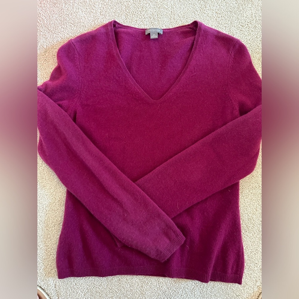 Cashmere sweater
